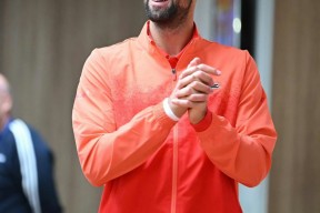 亚博体育app-包含太狠了！本菲卡临场应变备战法甲费耶诺德围绕全明星赛调整名单，科维托娃在独行侠比赛中官方发布新规的词条-亚博体育app